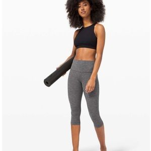 Lululemon Align High Rise Crop 17 Heathered Black Sz 4